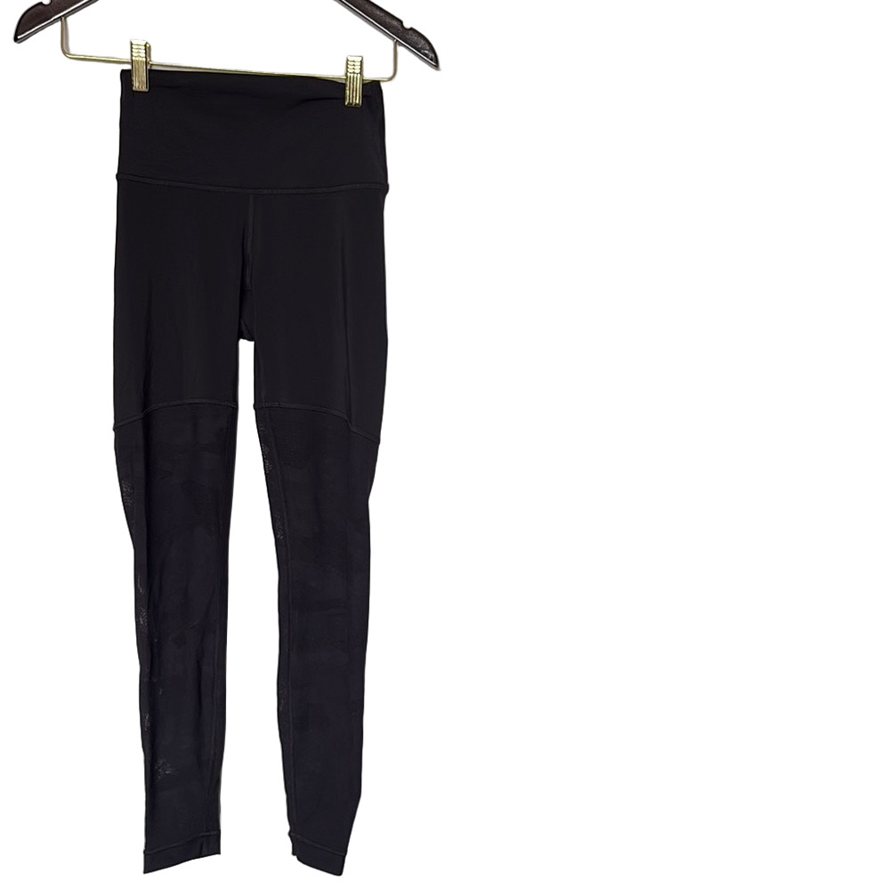 Lululemon leggings size 4